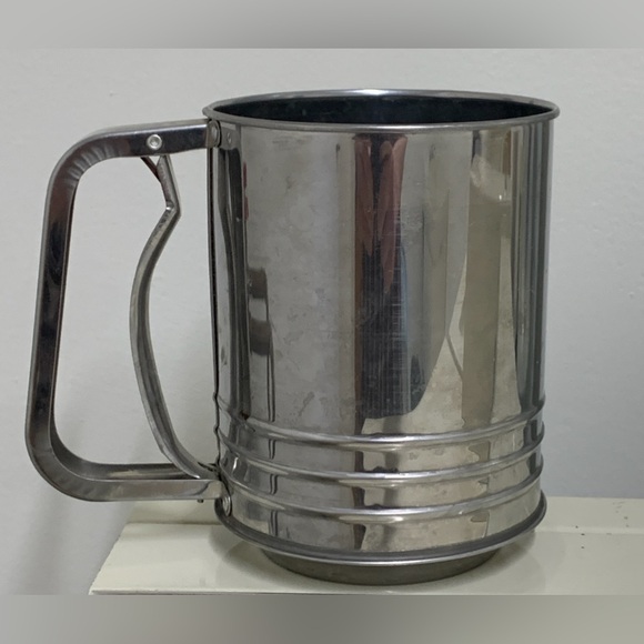 Mid Century Vtg Large Flour Sifter Made in Japan - Picture 3 of 13